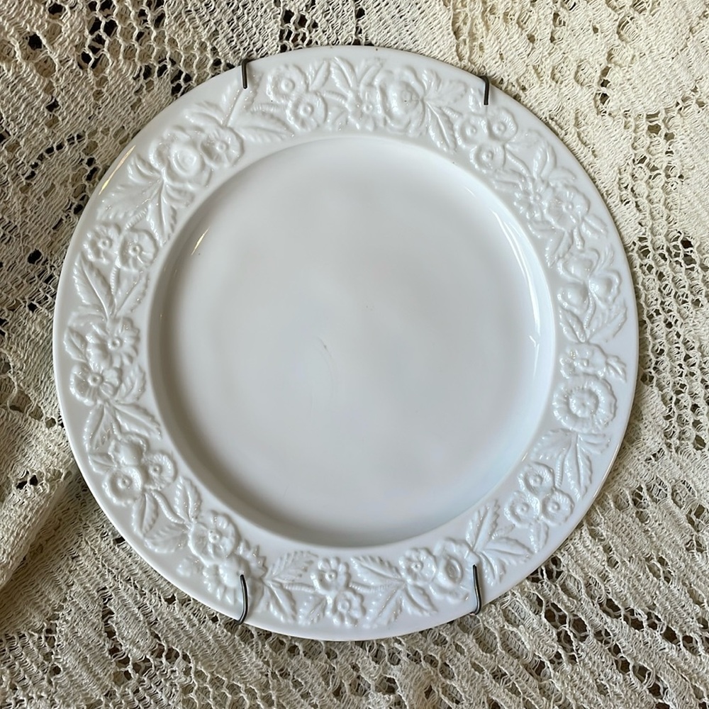Anchor Hocking Vitrock White Plate